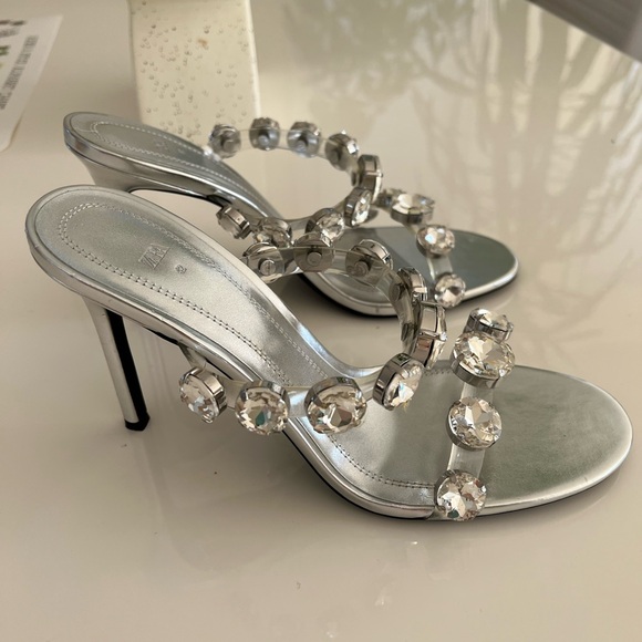 💎Zara Rhinestones Crystals Embellished Mules Silver Heels US Sz 11/ EU 42 - Picture 2 of 11
